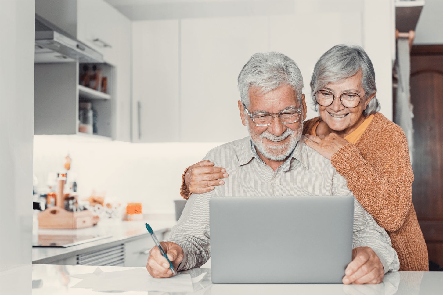 seniors-et-numerique-min - Nohée