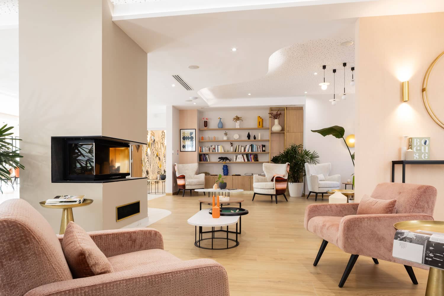 Salon cheminée Aix Rambot