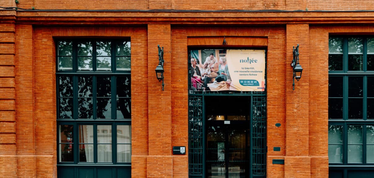 l'entrée de la résidence seniors nohée Toulouse Quai Saint Pierre